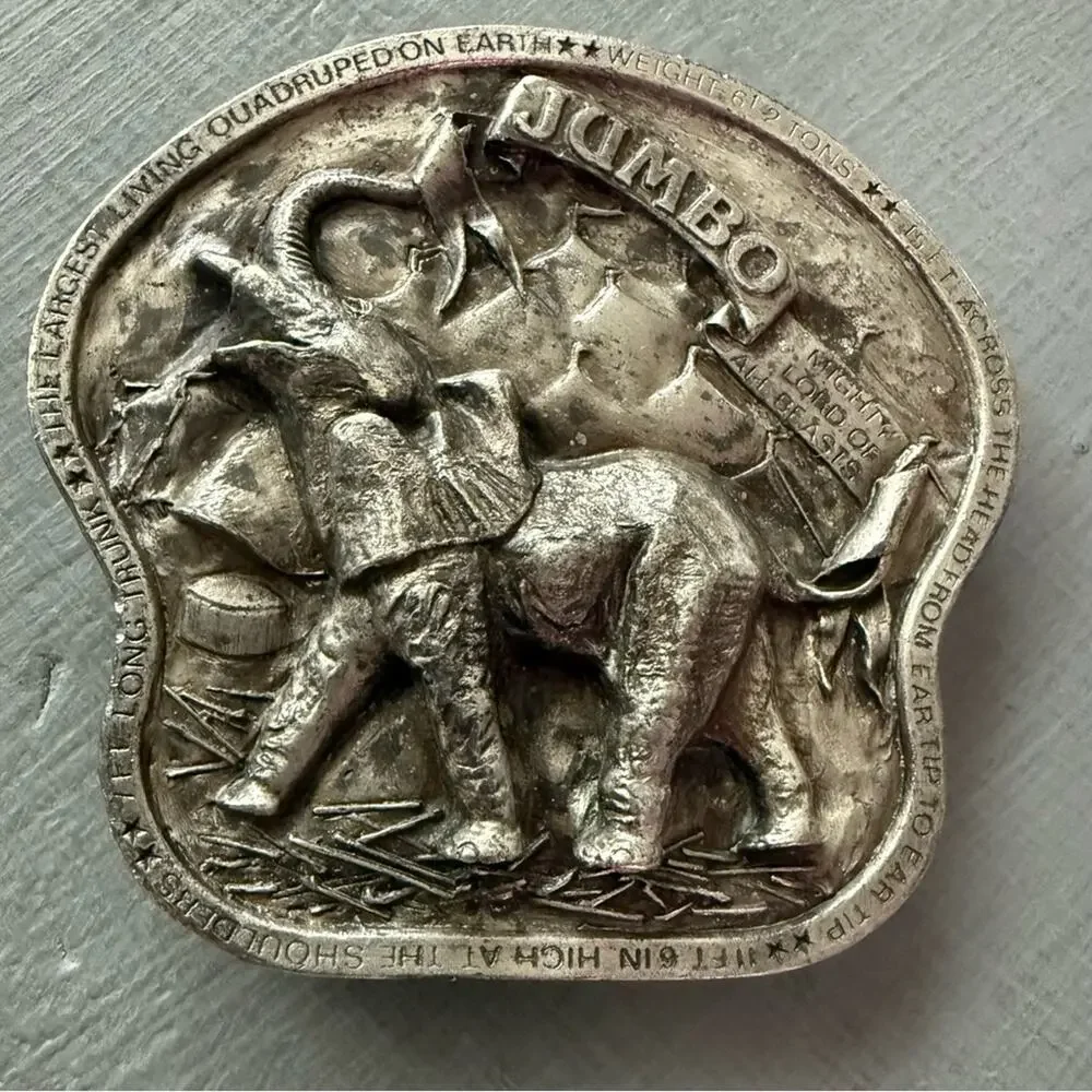 1976 Bergamont Brass Jumbo Largest Living Quadruped Belt Buckle